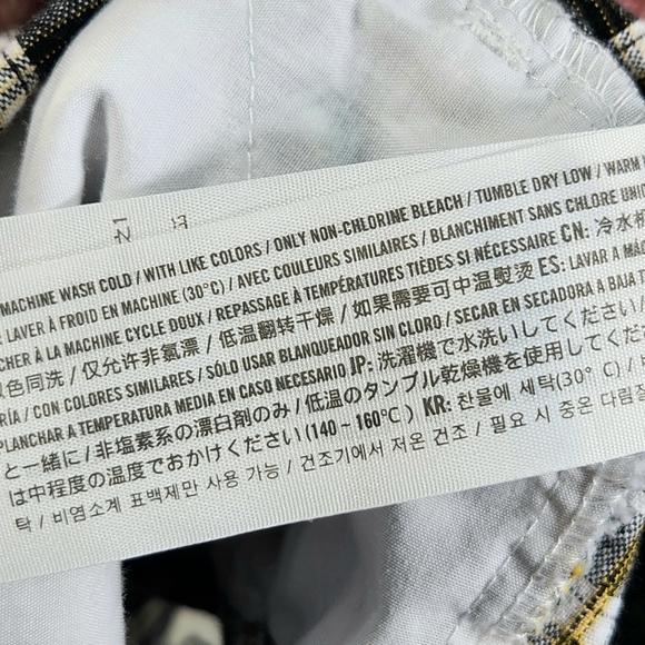 Hollister Black White Yellow Plaid Front Button Skirt w/Pockets Size XSmall - Picture 8 of 8